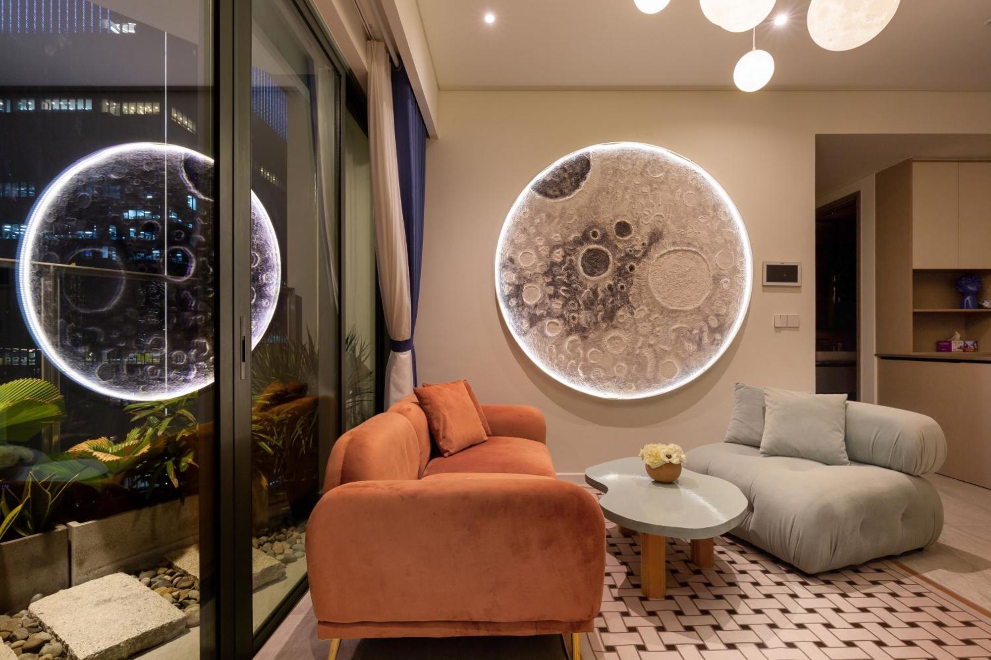 הו צ'י מין סיטי The Opera Apartment Cental Saigon Free Pool-Gym-Sauna Room- Golf Mini מראה חיצוני תמונה